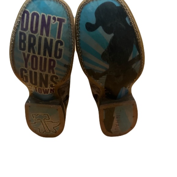 Tin Haul Guns And Roses Size 6 Cowboy Cowgirl Boots - Picture 4 of 5